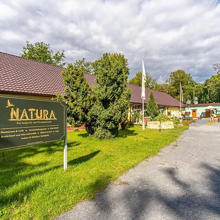 Natura - Am Grimnitzsee Schorfheide ホリデーパーク 3*