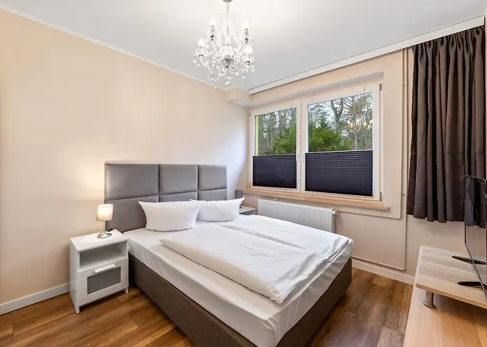 Natura - Am Grimnitzsee Schorfheide 假日公园